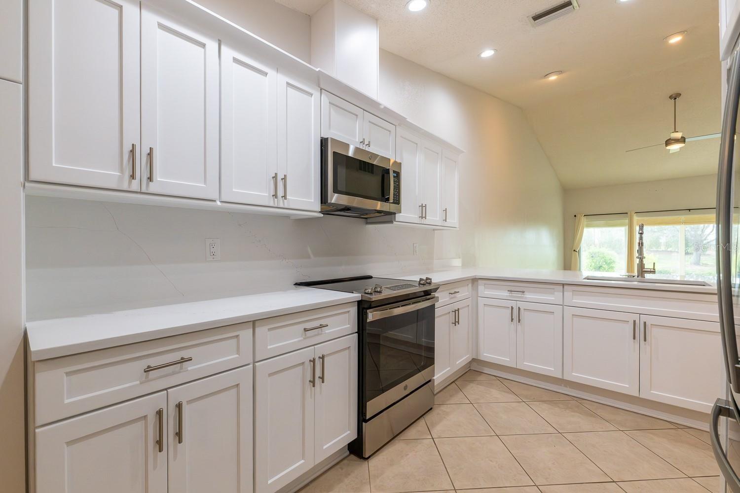 12235 SW KINGSWAY CIR #C6, ARCADIA, FL — photo 3