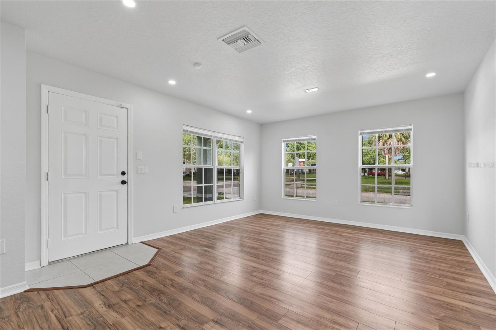 3801 MACHADO ST, TAMPA, FL — photo 15