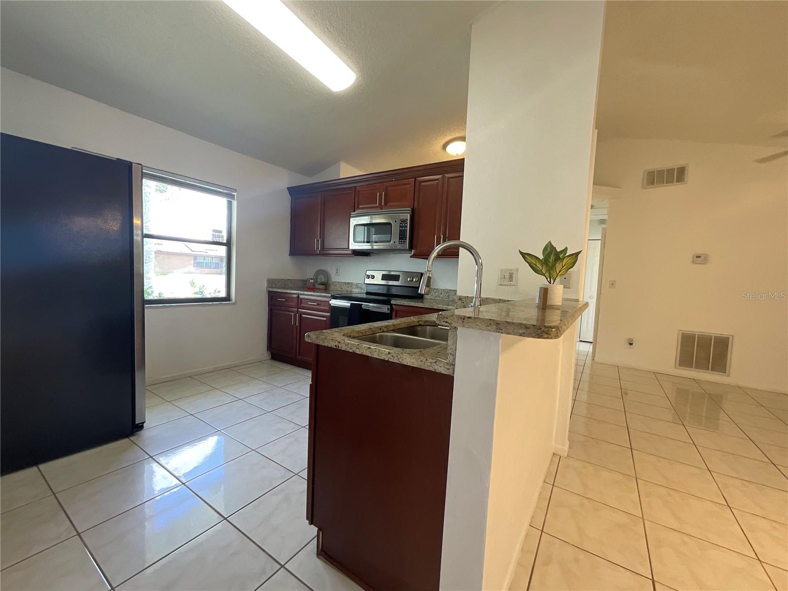 340 CHIQUITA CT, KISSIMMEE, FL — photo 6