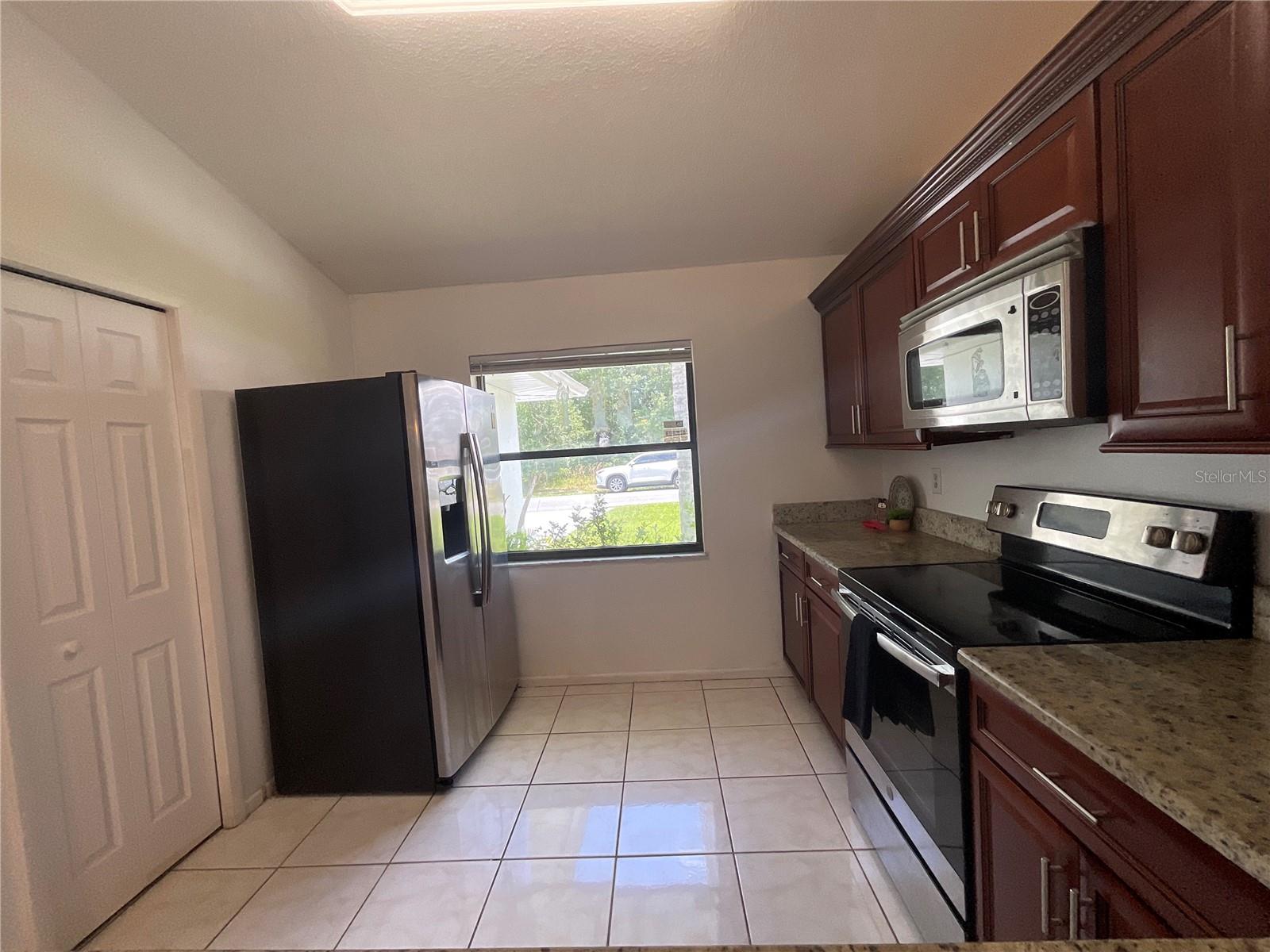 340 CHIQUITA CT, KISSIMMEE, FL — photo 7
