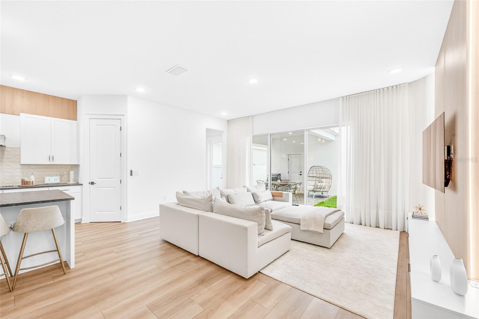 15591 GENTLE RAIN DR, WINTER GARDEN, FL — photo 13