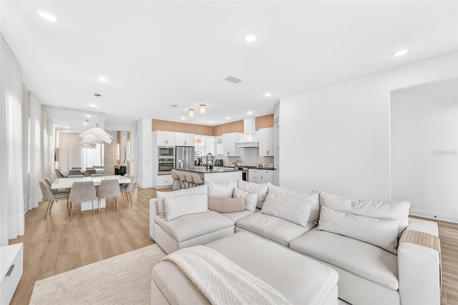 15591 GENTLE RAIN DR, WINTER GARDEN, FL — photo 22