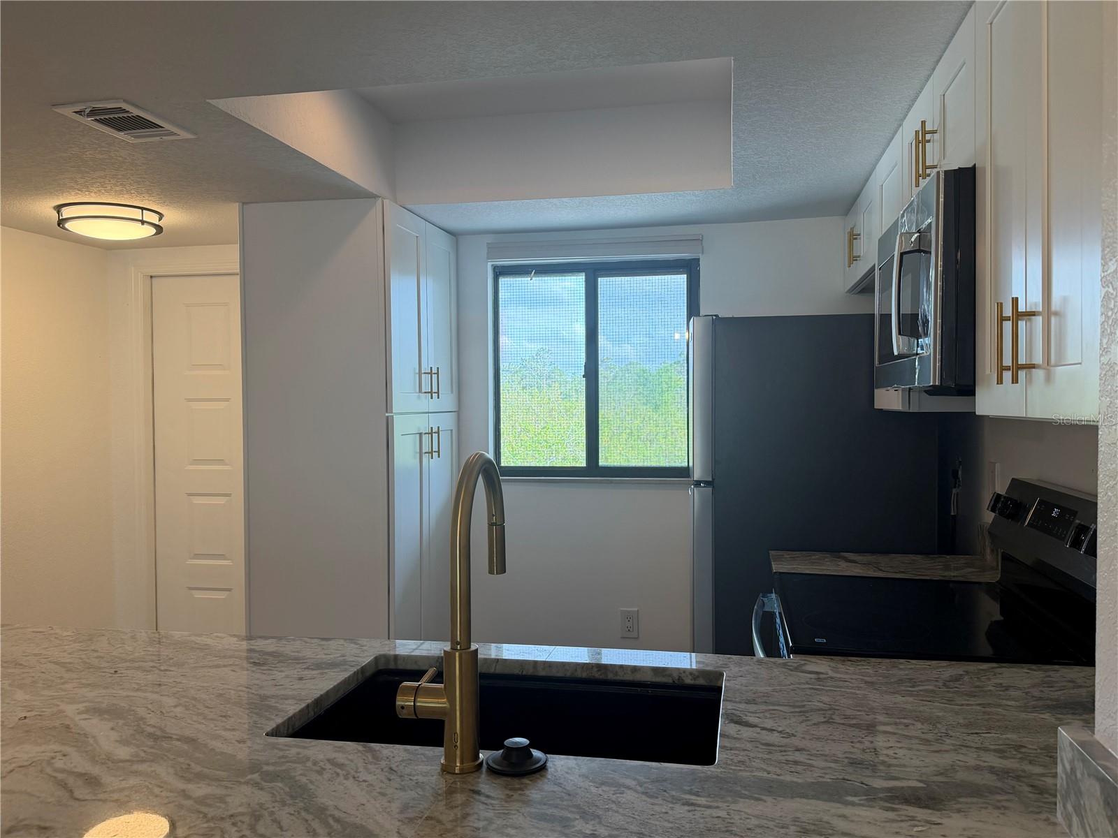 25225 RAMPART BLVD #108, PUNTA GORDA, FL — photo 7