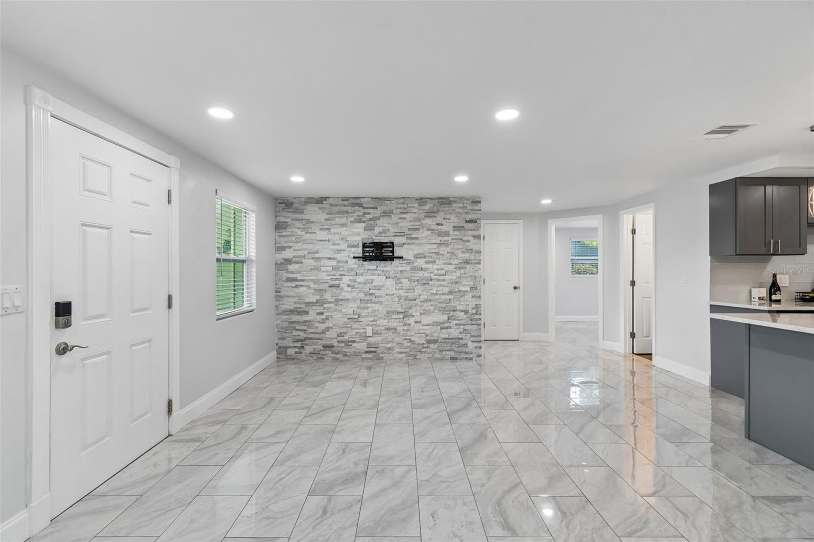 4234 FLORAMAR TER, NEW PORT RICHEY, FL — photo 10