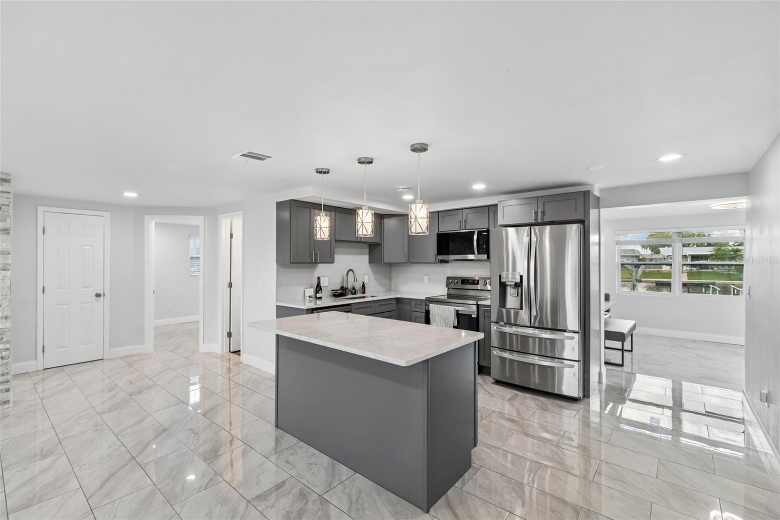 4234 FLORAMAR TER, NEW PORT RICHEY, FL — photo 16