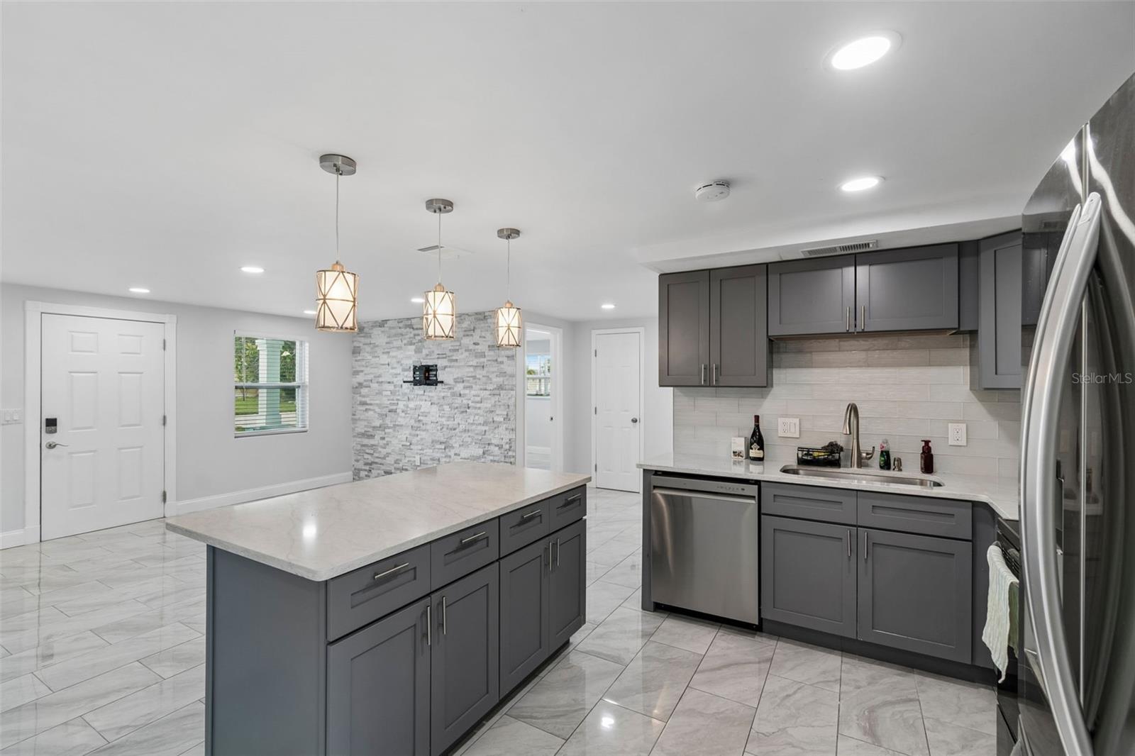 4234 FLORAMAR TER, NEW PORT RICHEY, FL — photo 18