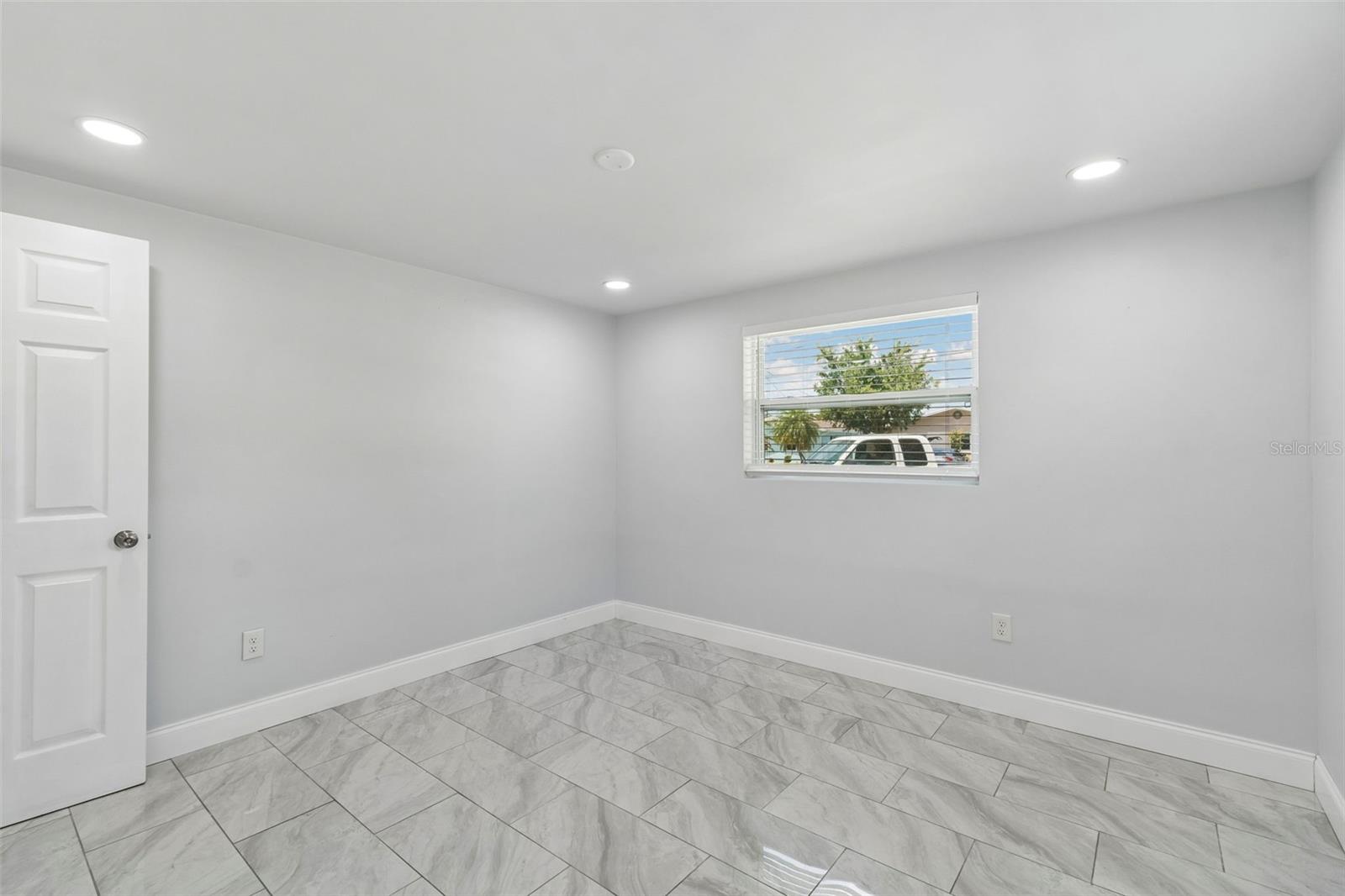 4234 FLORAMAR TER, NEW PORT RICHEY, FL — photo 37