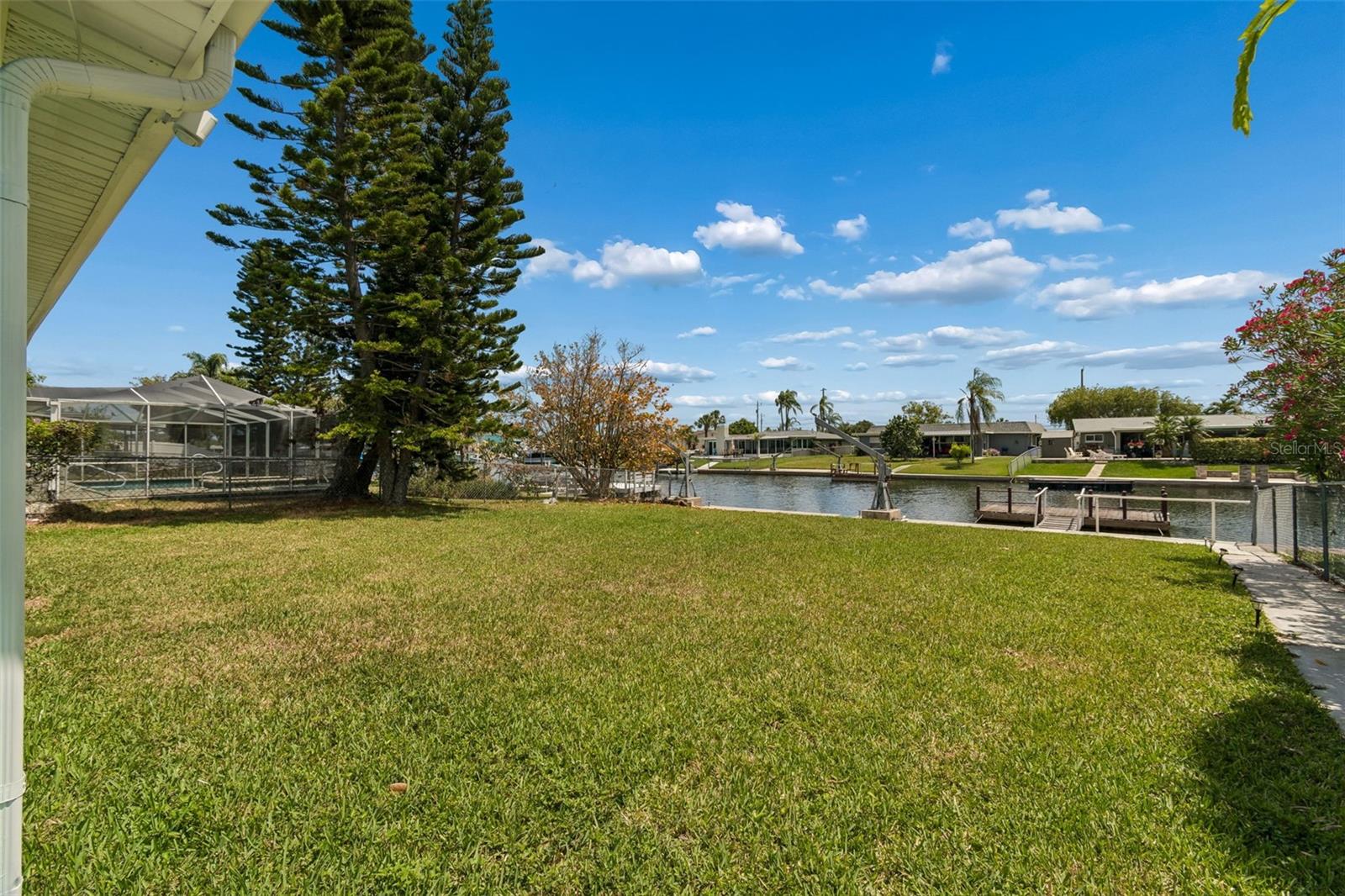 4234 FLORAMAR TER, NEW PORT RICHEY, FL — photo 44