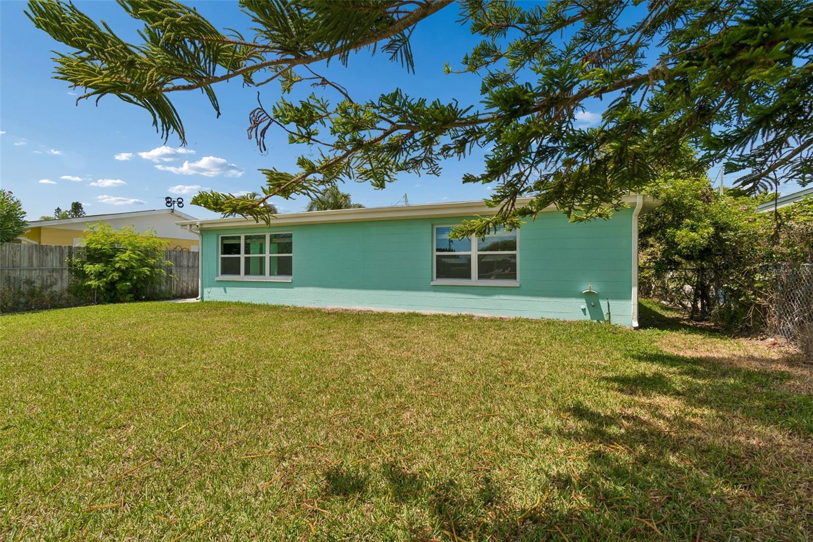 4234 FLORAMAR TER, NEW PORT RICHEY, FL — photo 48