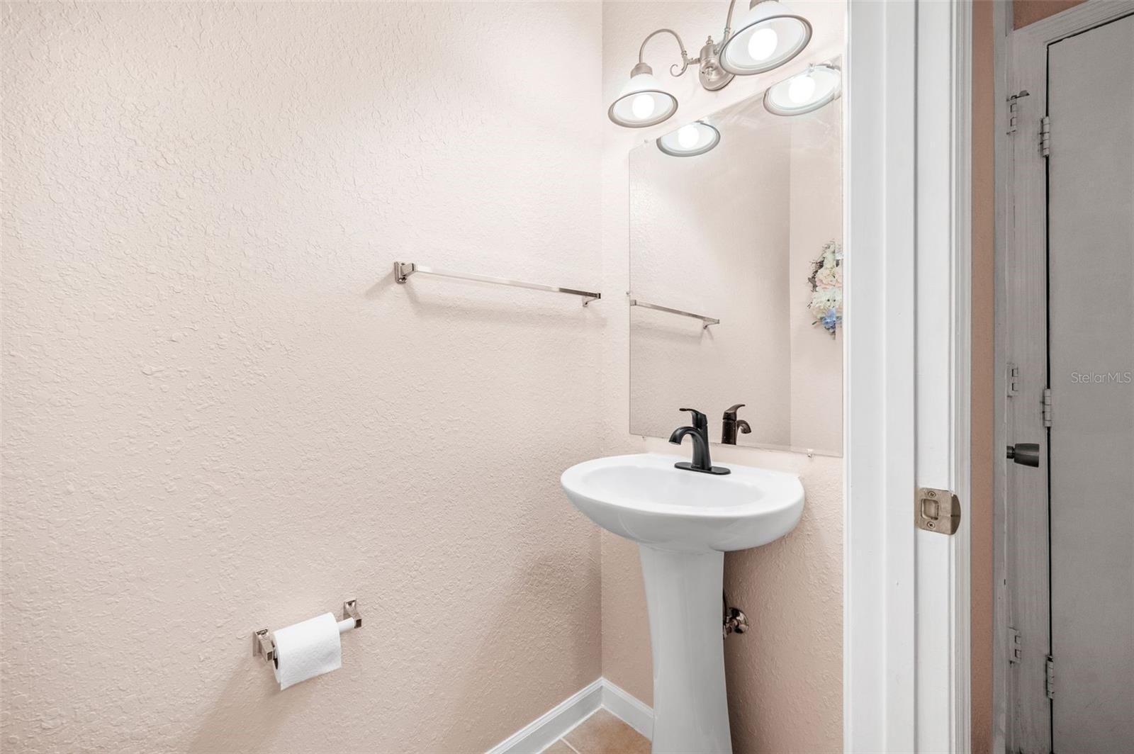 5065 NW 45TH RD #102, GAINESVILLE, FL — photo 11