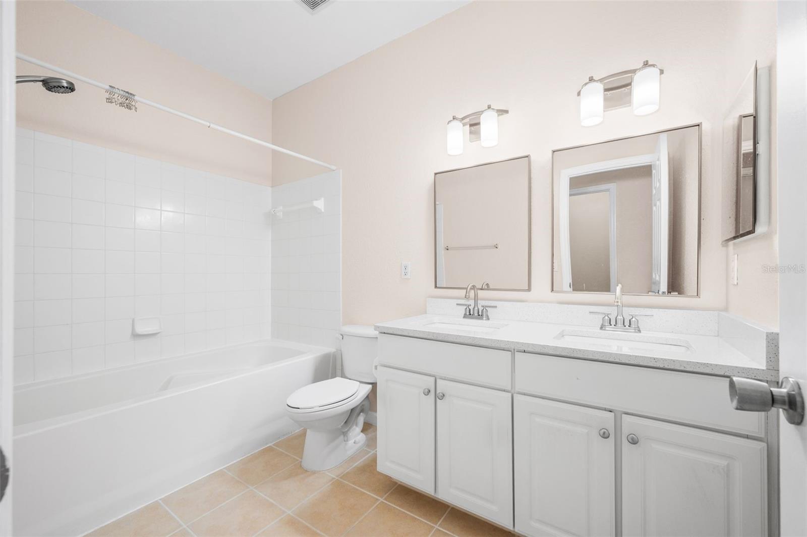 5065 NW 45TH RD #102, GAINESVILLE, FL — photo 22