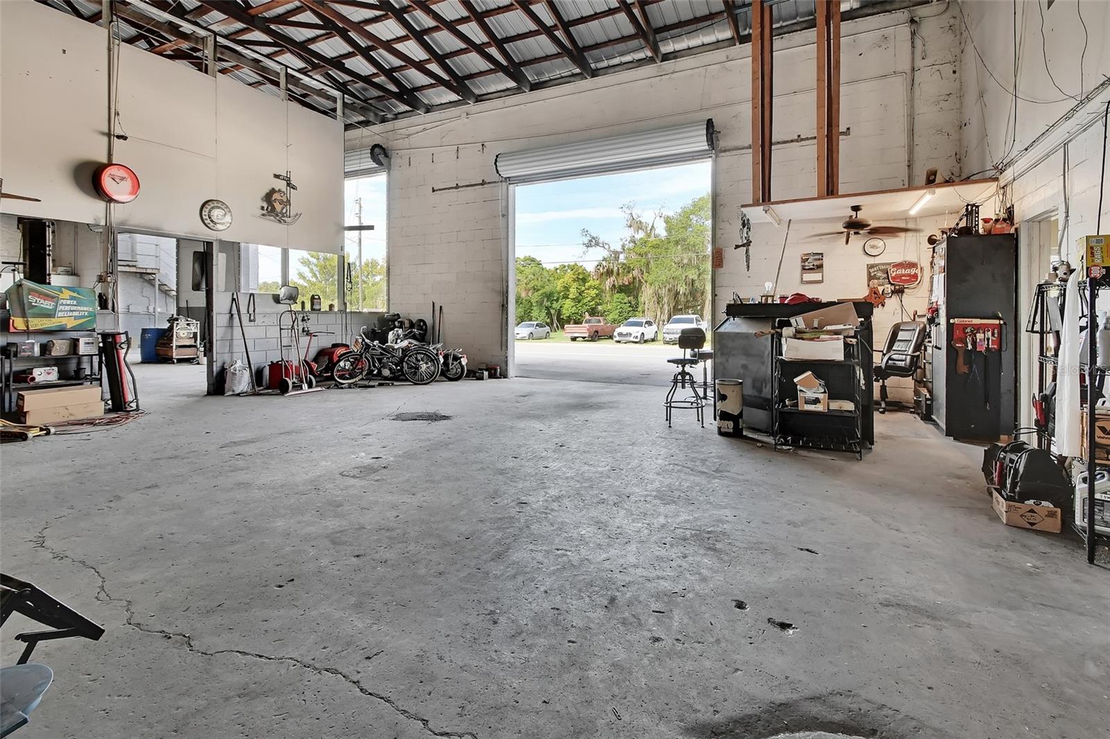 309 S FLORIDA AVE, DELAND, FL — photo 2