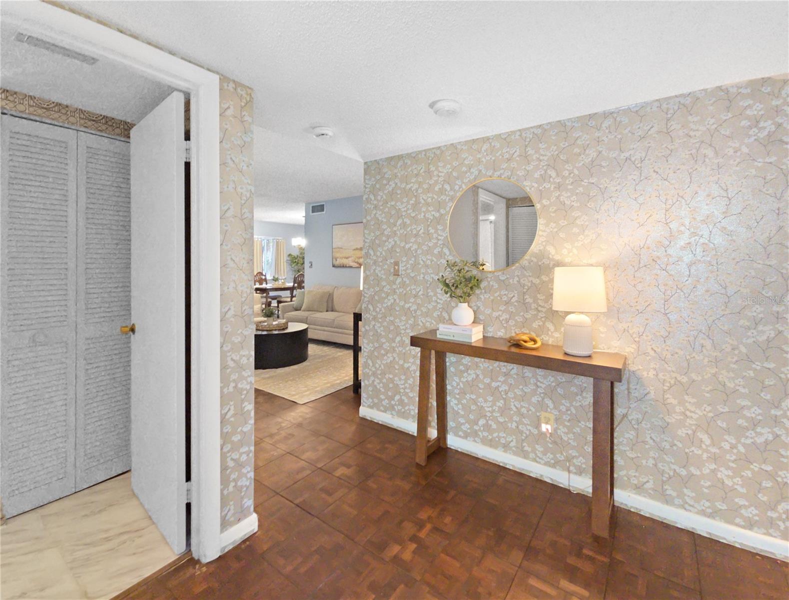 553 FAIRWAYS CIR #B, OCALA, FL — photo 2