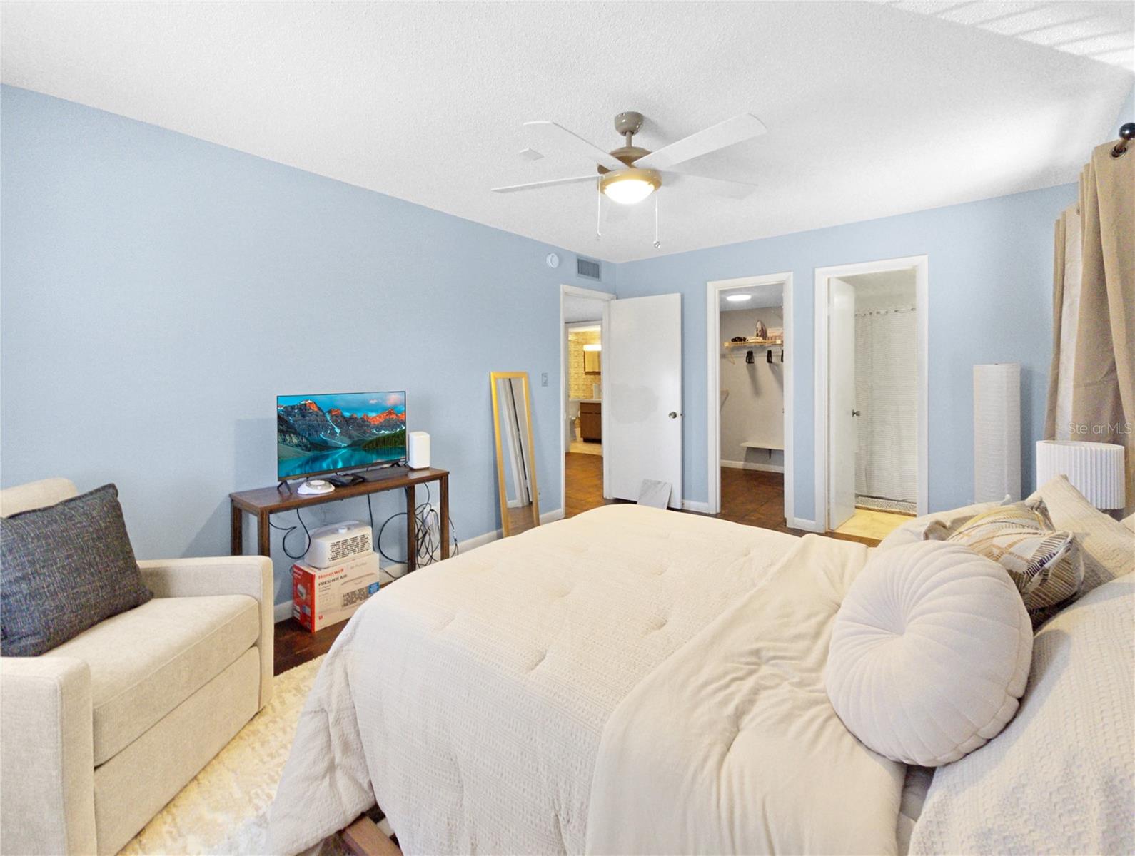 553 FAIRWAYS CIR #B, OCALA, FL — photo 13