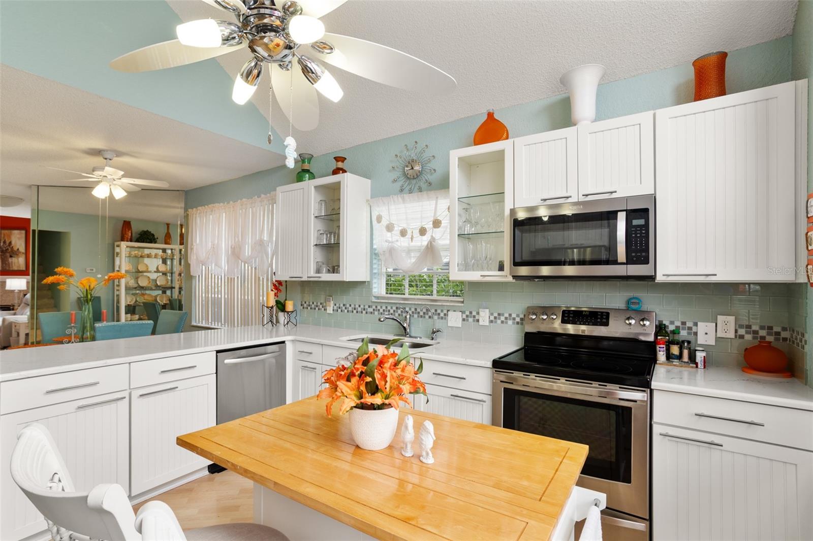 2740 HAMBLE VILLAGE LN, PALM HARBOR, FL — photo 17