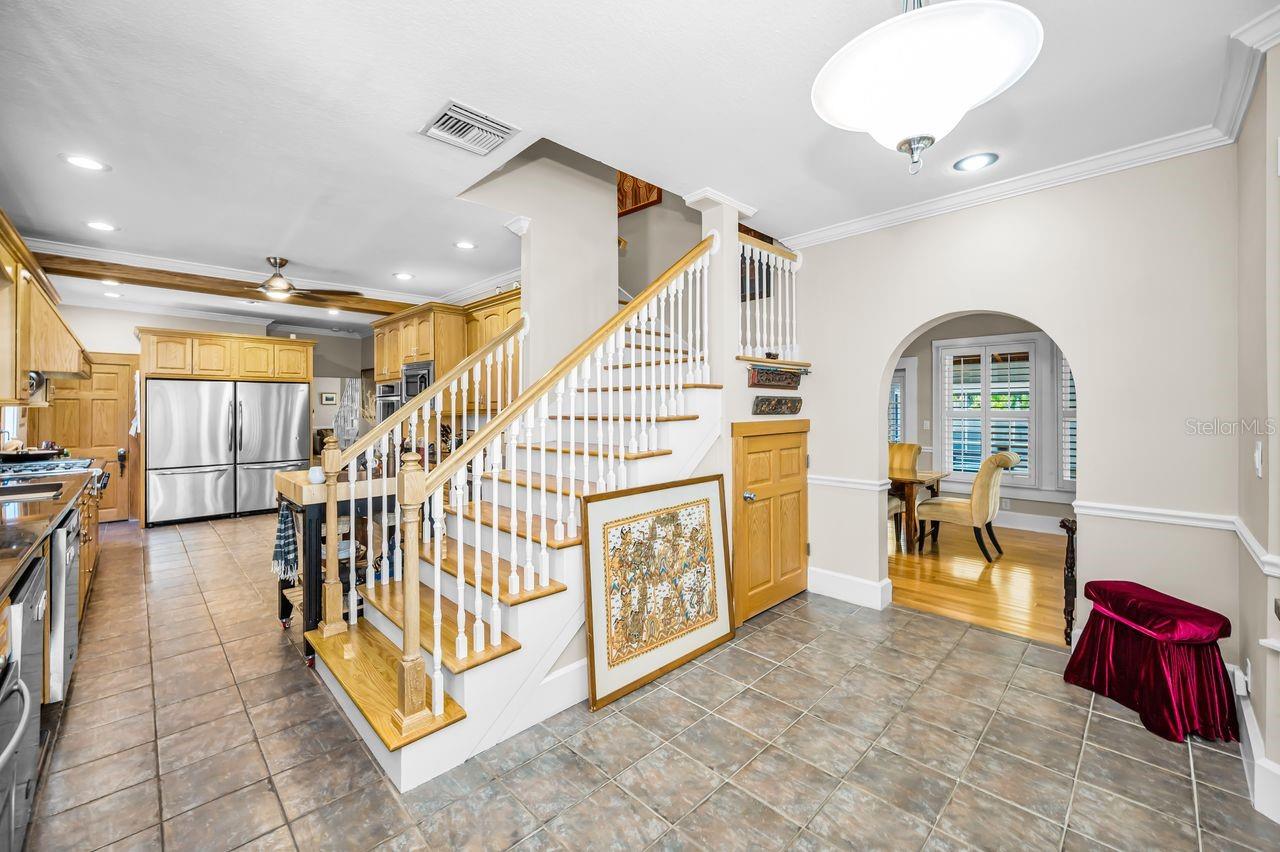 732 and 732 1/2 NE OAK ST, ST PETERSBURG, FL — photo 29