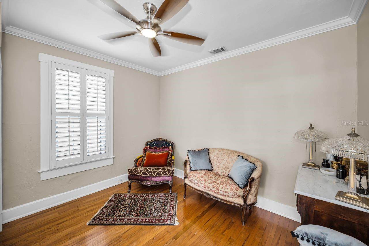 732 and 732 1/2 NE OAK ST, ST PETERSBURG, FL — photo 43