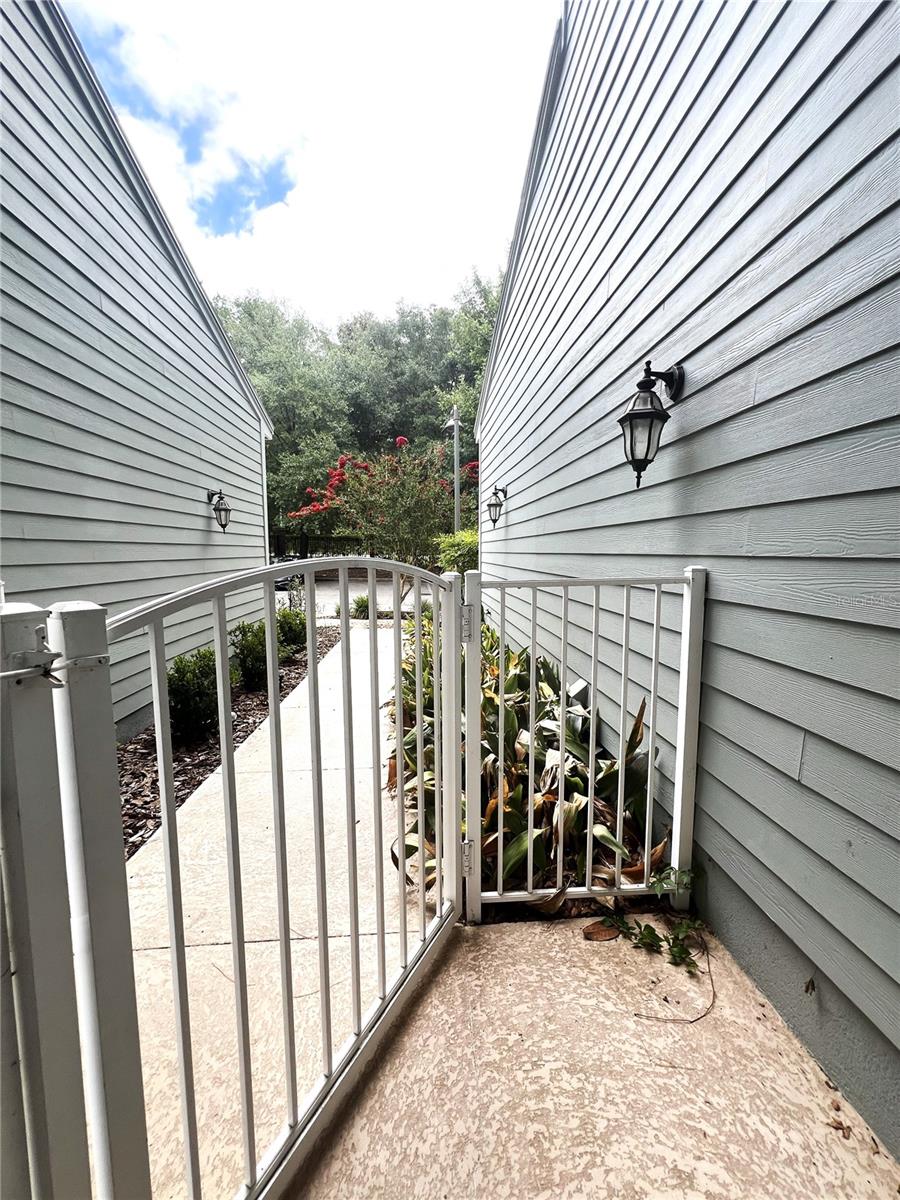 1762 NW 34TH ST #2, GAINESVILLE, FL — photo 4