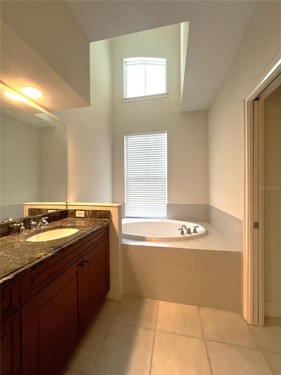 1762 NW 34TH ST #2, GAINESVILLE, FL — photo 15