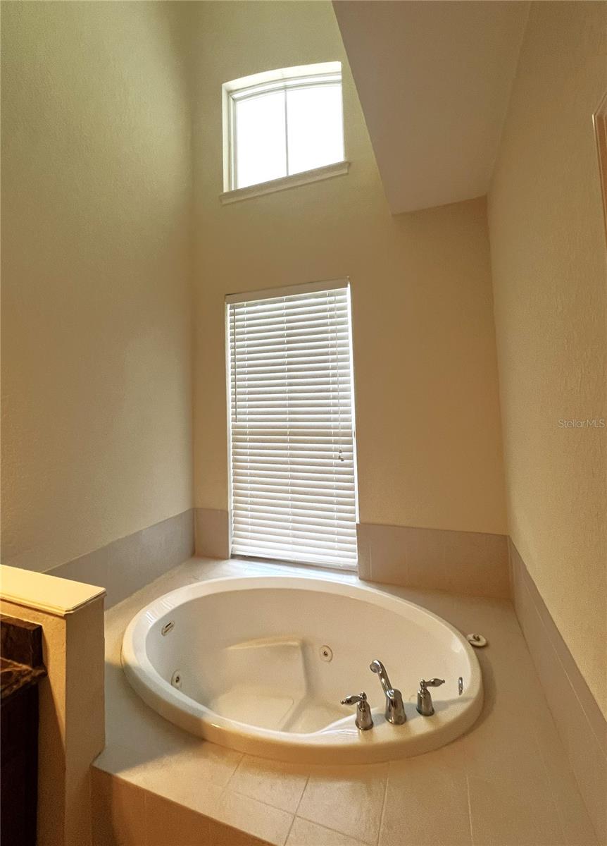 1762 NW 34TH ST #2, GAINESVILLE, FL — photo 16
