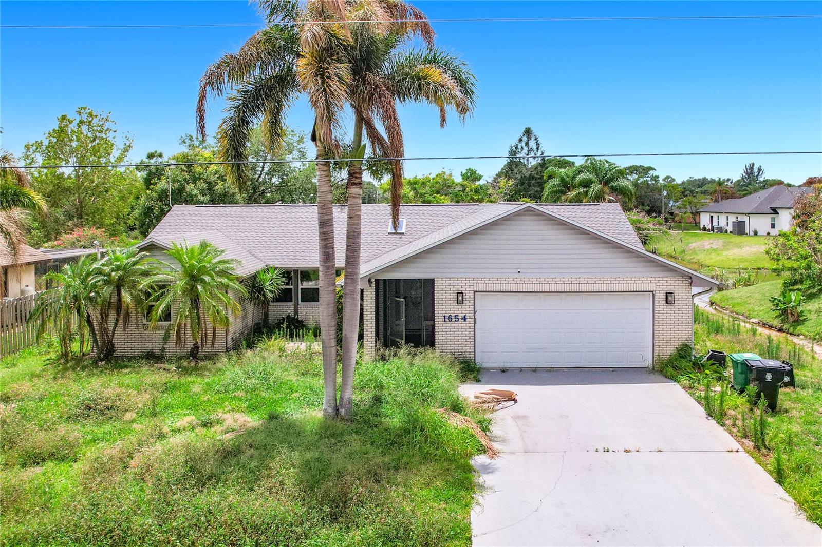 1654 SE FALLON DR, PORT ST LUCIE, FL — photo 2