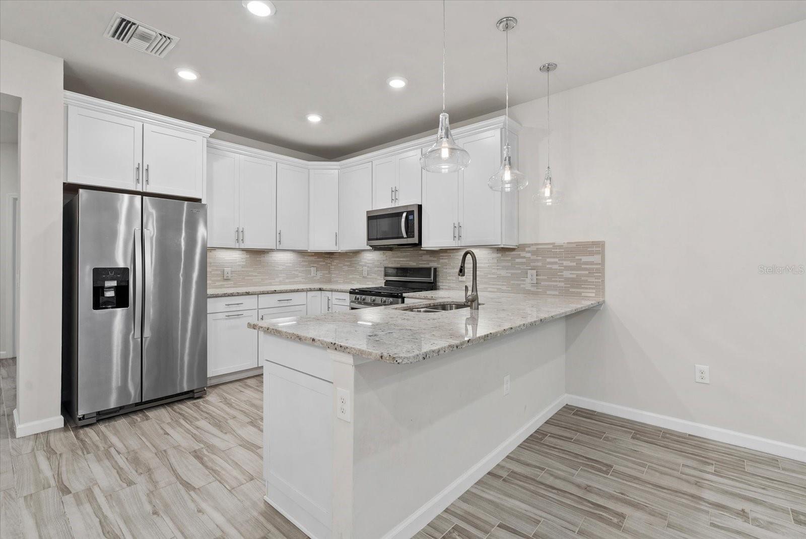 3331 CHESTERTOWN LOOP, BRADENTON, FL — photo 10