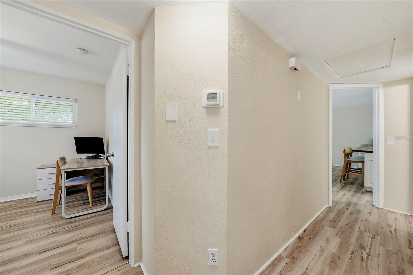 2489 58TH ST N, ST PETERSBURG, FL — photo 23