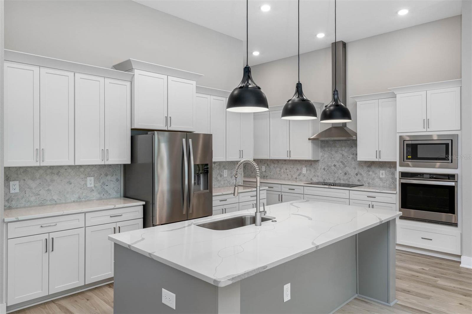 13063 OLDENBURG DR, HUDSON, FL — photo 2