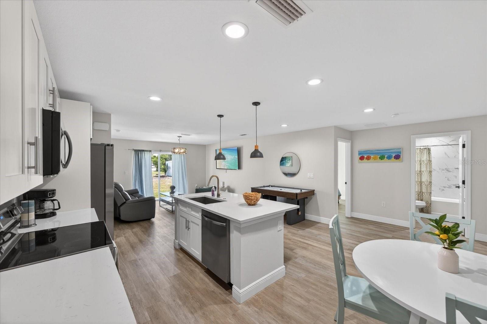 12114 CLARENDON AVE, PORT CHARLOTTE, FL — photo 3