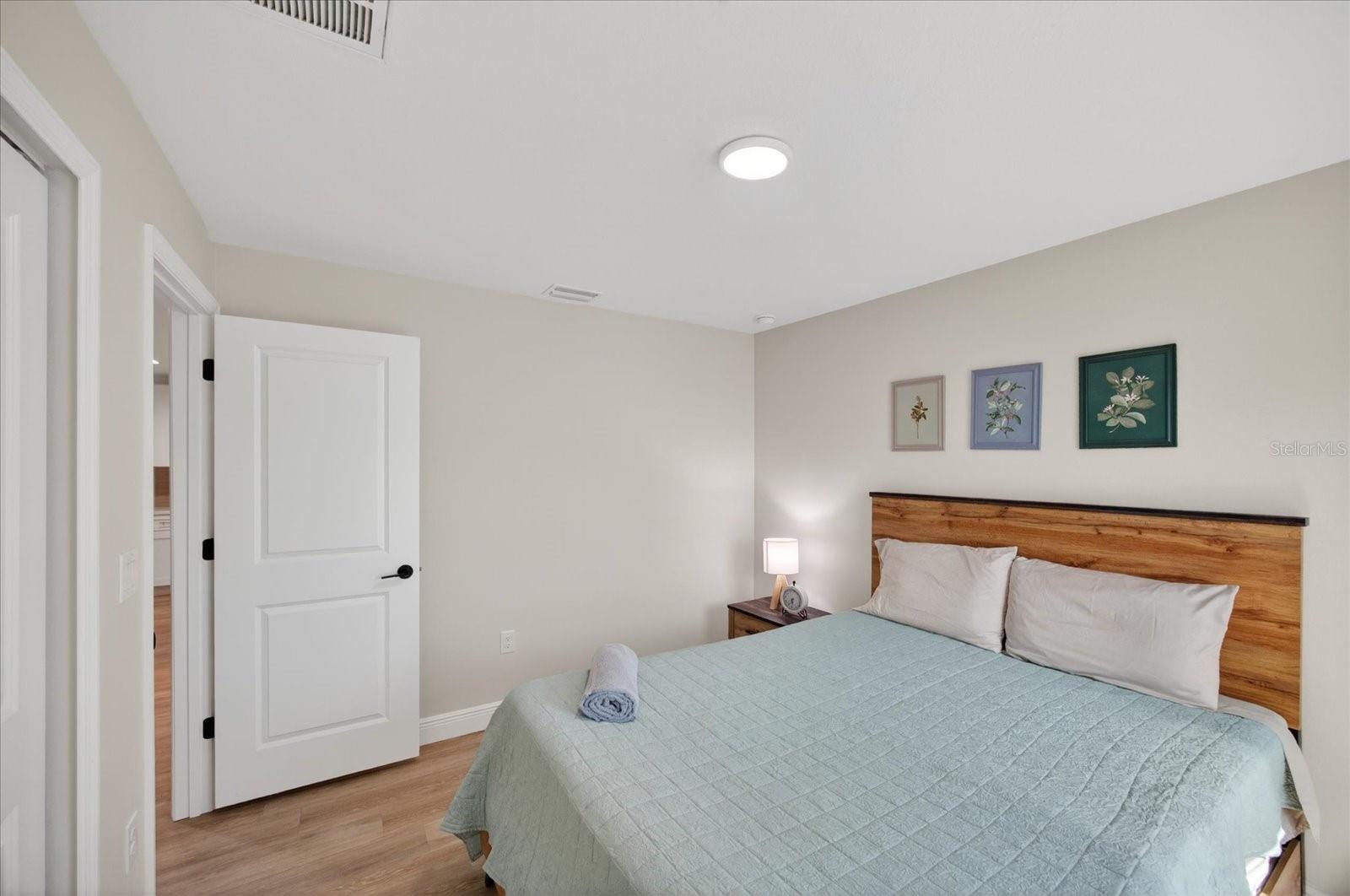 12114 CLARENDON AVE, PORT CHARLOTTE, FL — photo 4