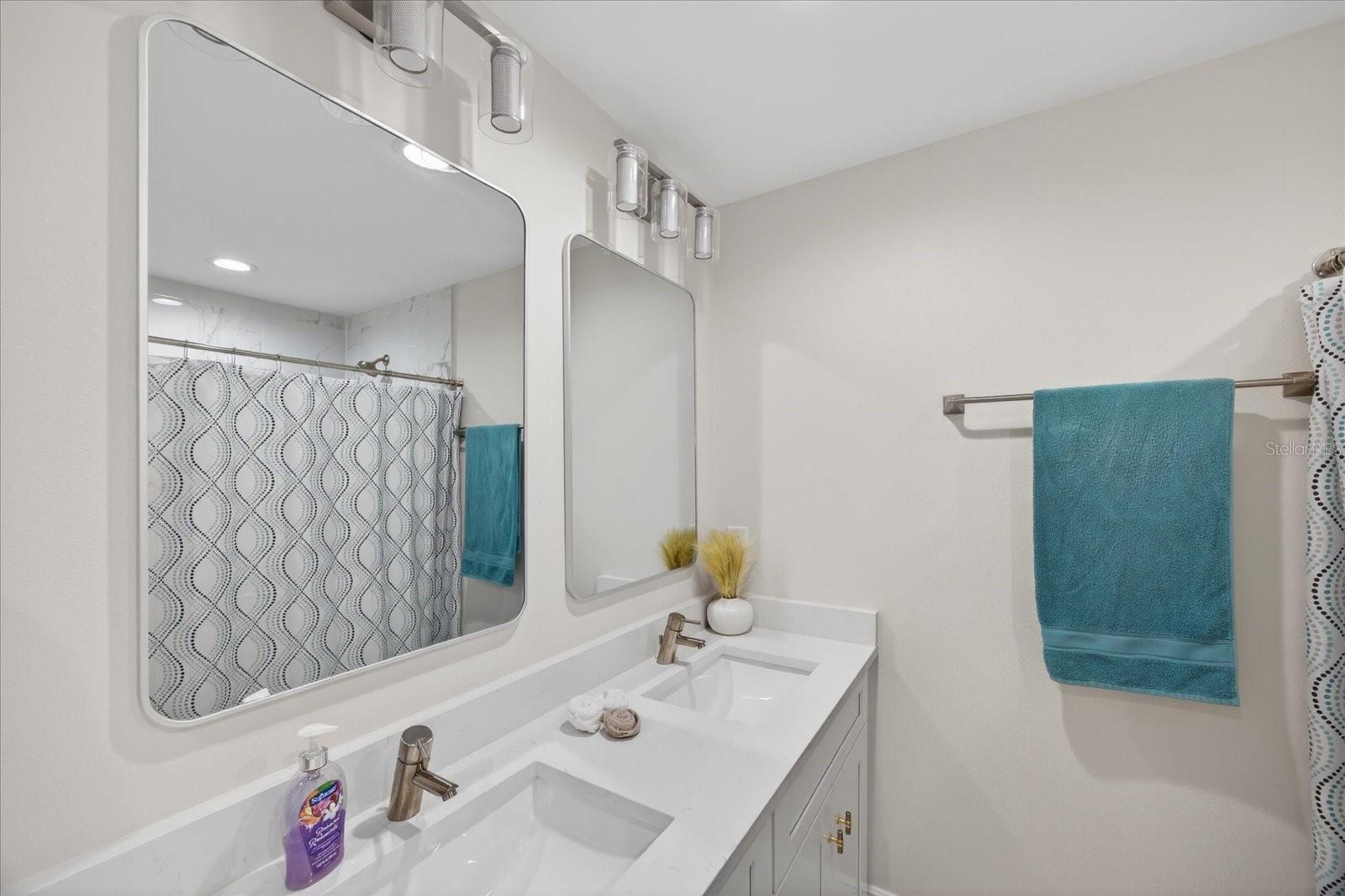 12114 CLARENDON AVE, PORT CHARLOTTE, FL — photo 9