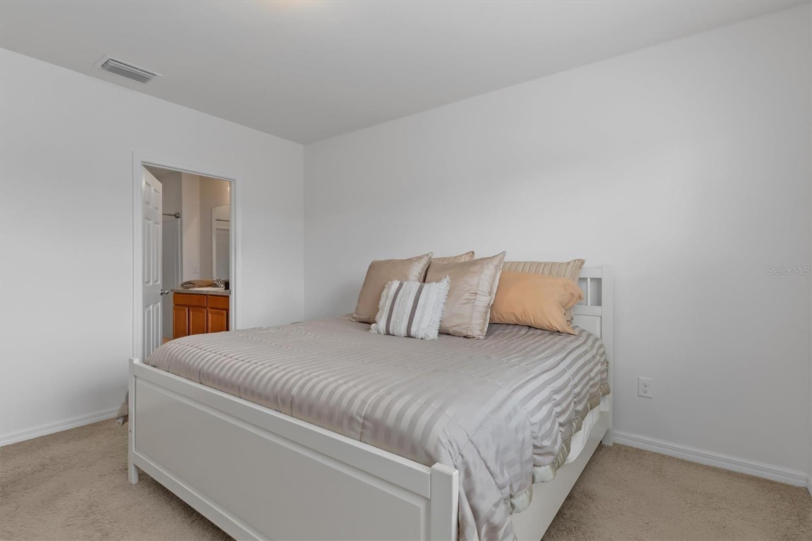 7466 W LENOX CIR, PUNTA GORDA, FL — photo 12