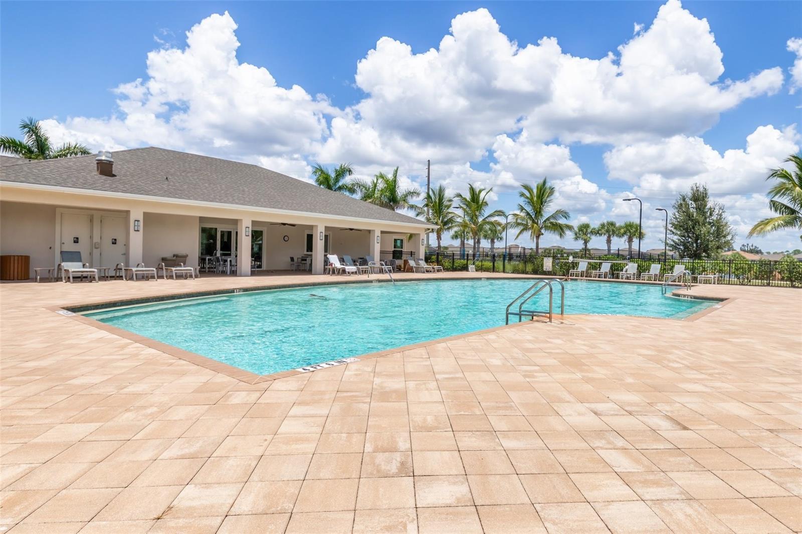 7466 W LENOX CIR, PUNTA GORDA, FL — photo 44