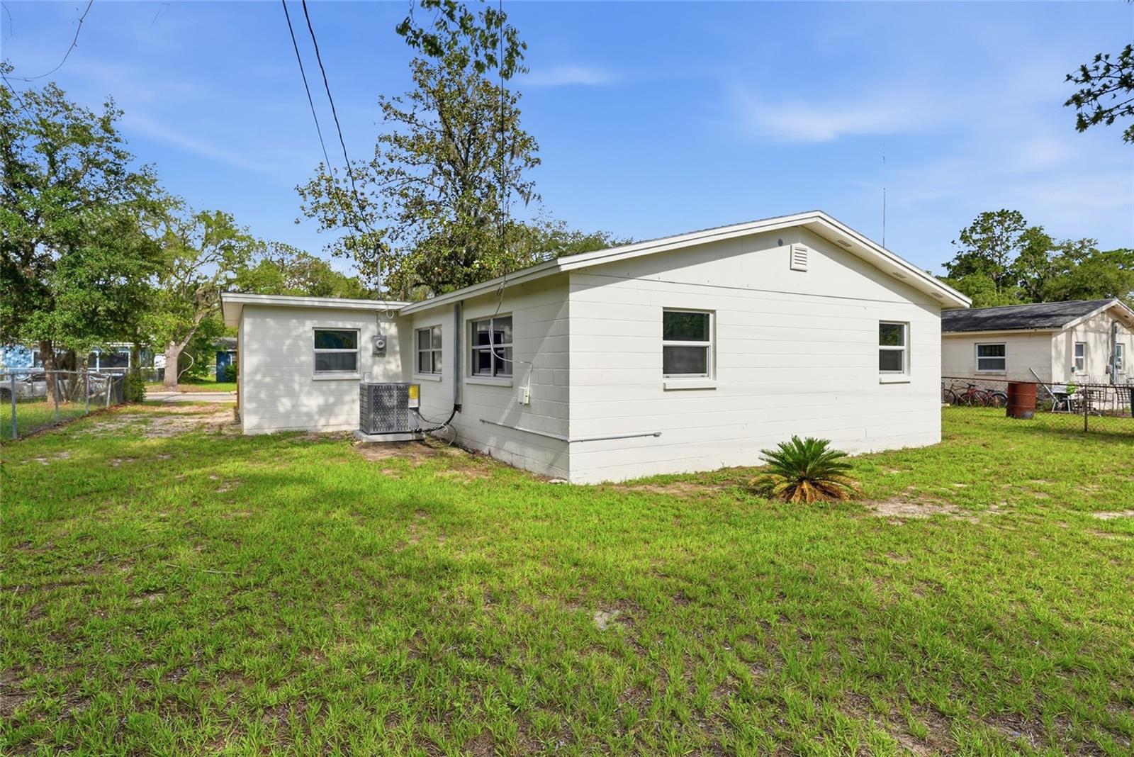 1228 SE 19TH ST, GAINESVILLE, FL — photo 27