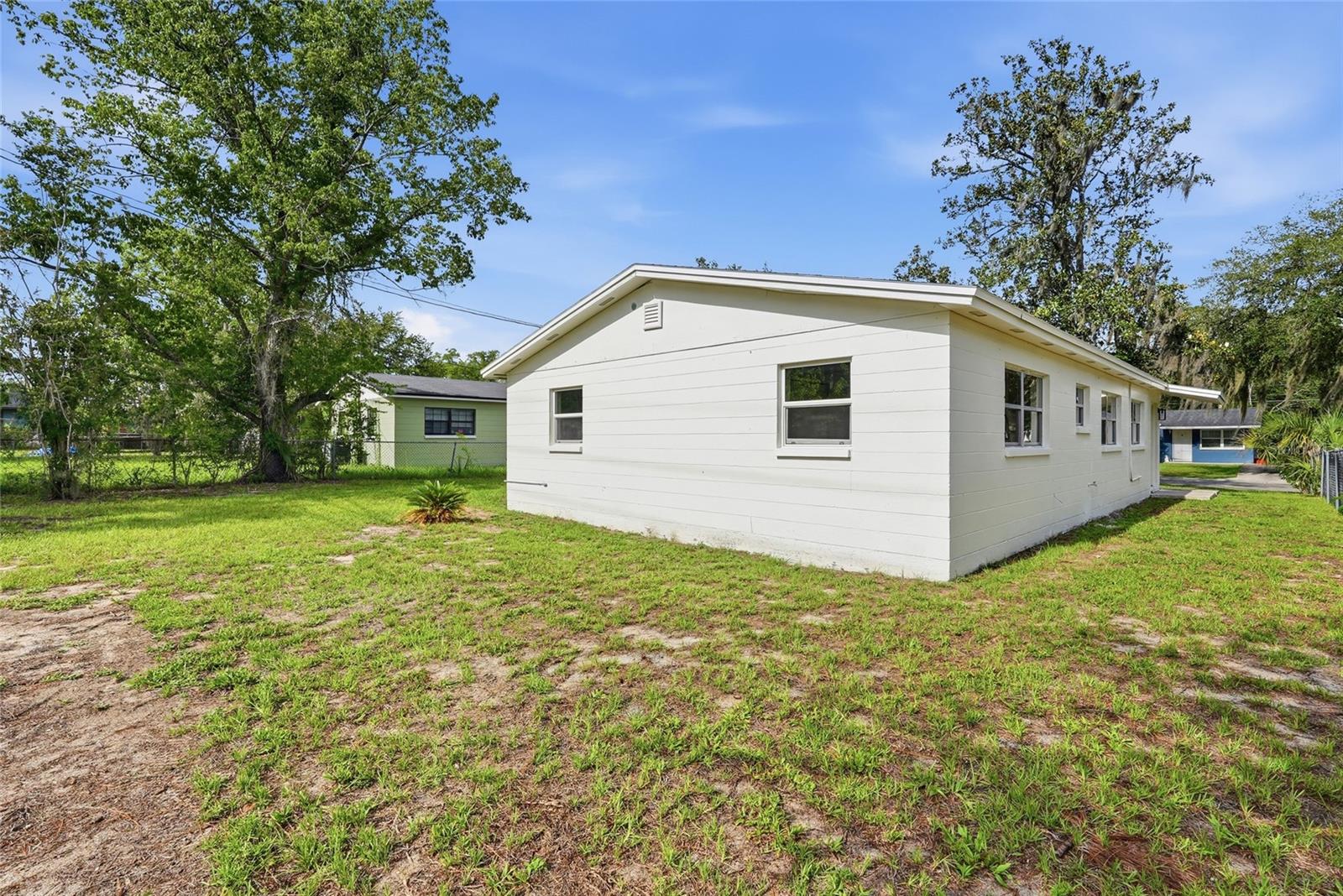 1228 SE 19TH ST, GAINESVILLE, FL — photo 28