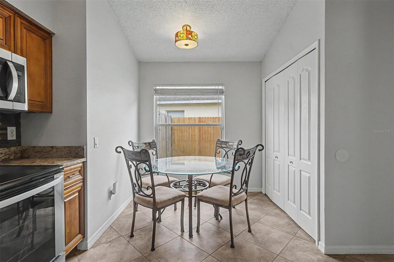 10238 CHARLESTON CORNER RD, TAMPA, FL — photo 13