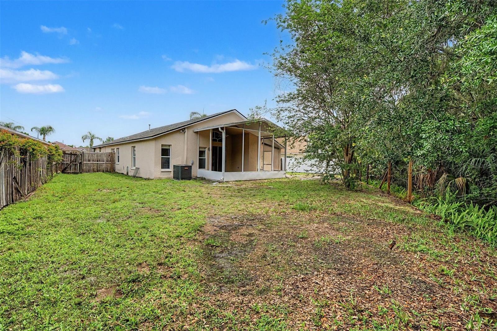 10238 CHARLESTON CORNER RD, TAMPA, FL — photo 36