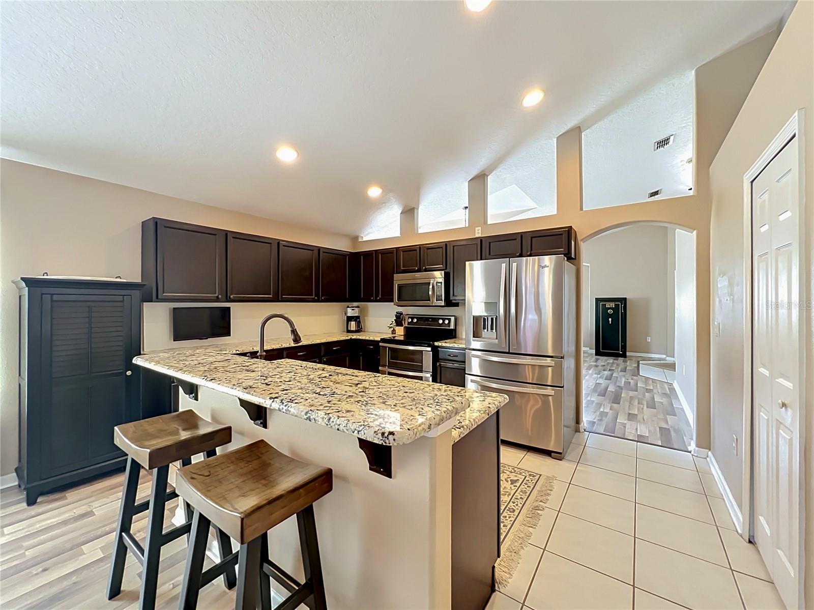 2886 SWEETSPIRE CIR, OVIEDO, FL — photo 28