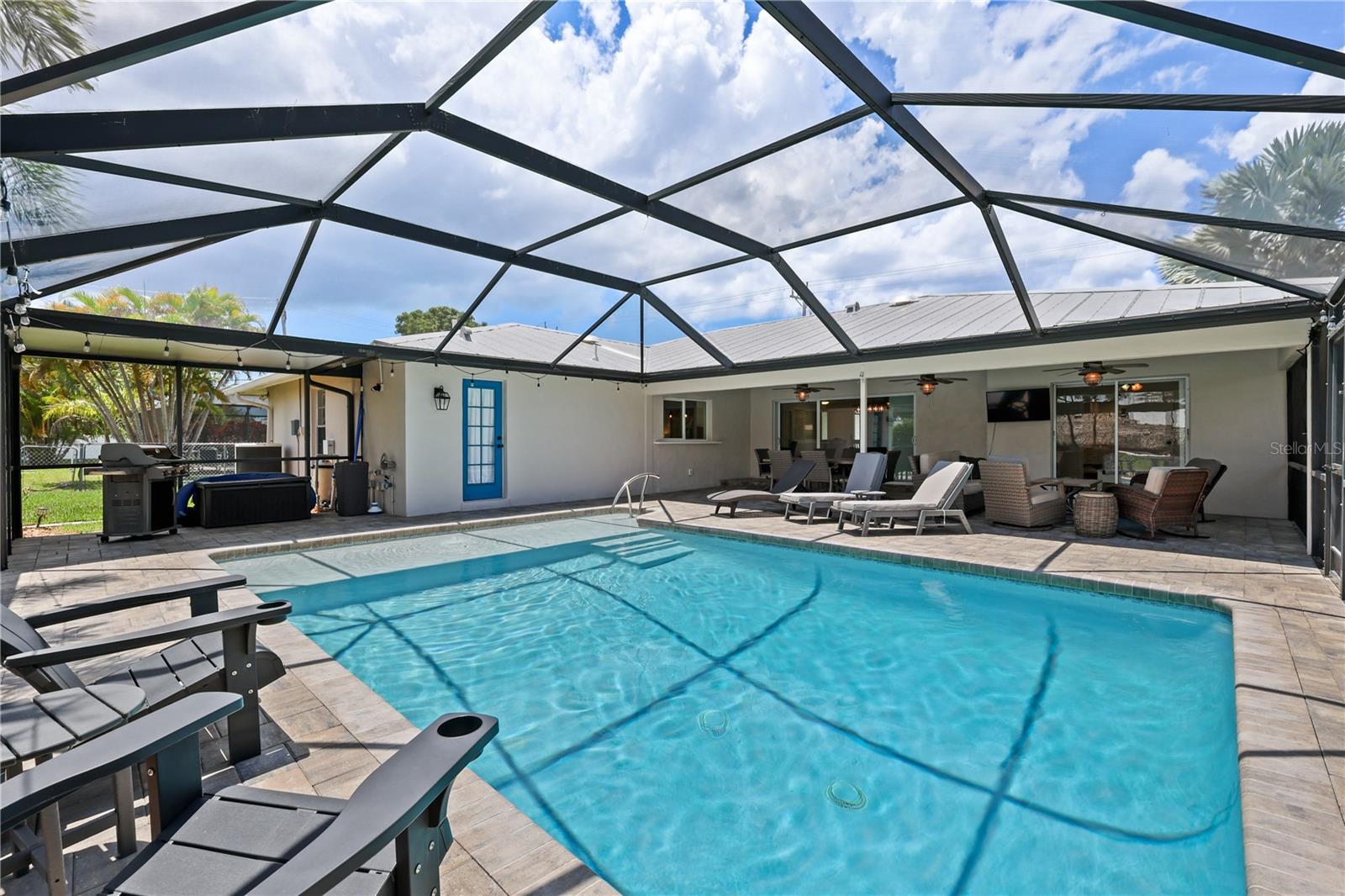5215 PELICAN BLVD, CAPE CORAL, FL — photo 2