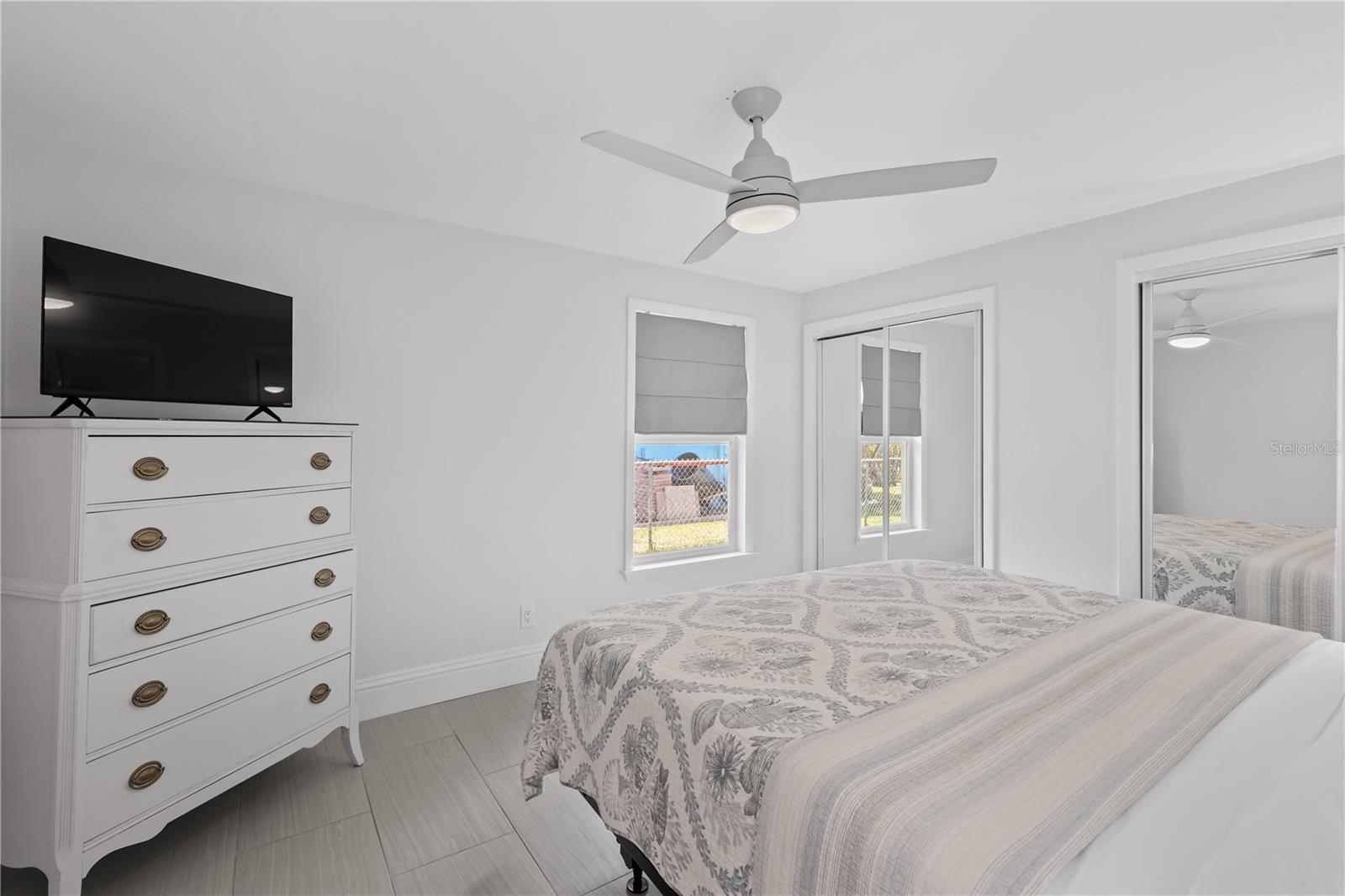 5215 PELICAN BLVD, CAPE CORAL, FL — photo 37