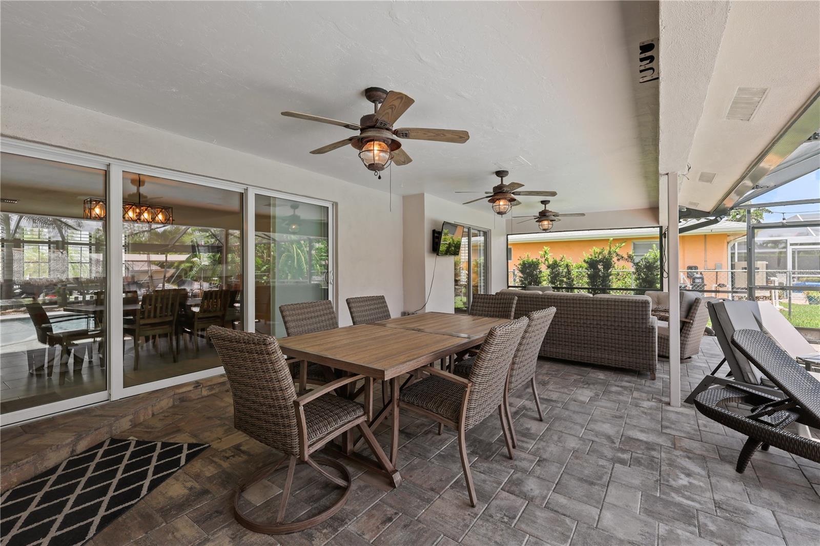 5215 PELICAN BLVD, CAPE CORAL, FL — photo 43