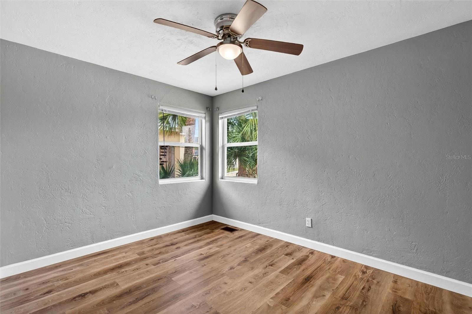 419 N PENINSULA DR, DAYTONA BEACH, FL — photo 40