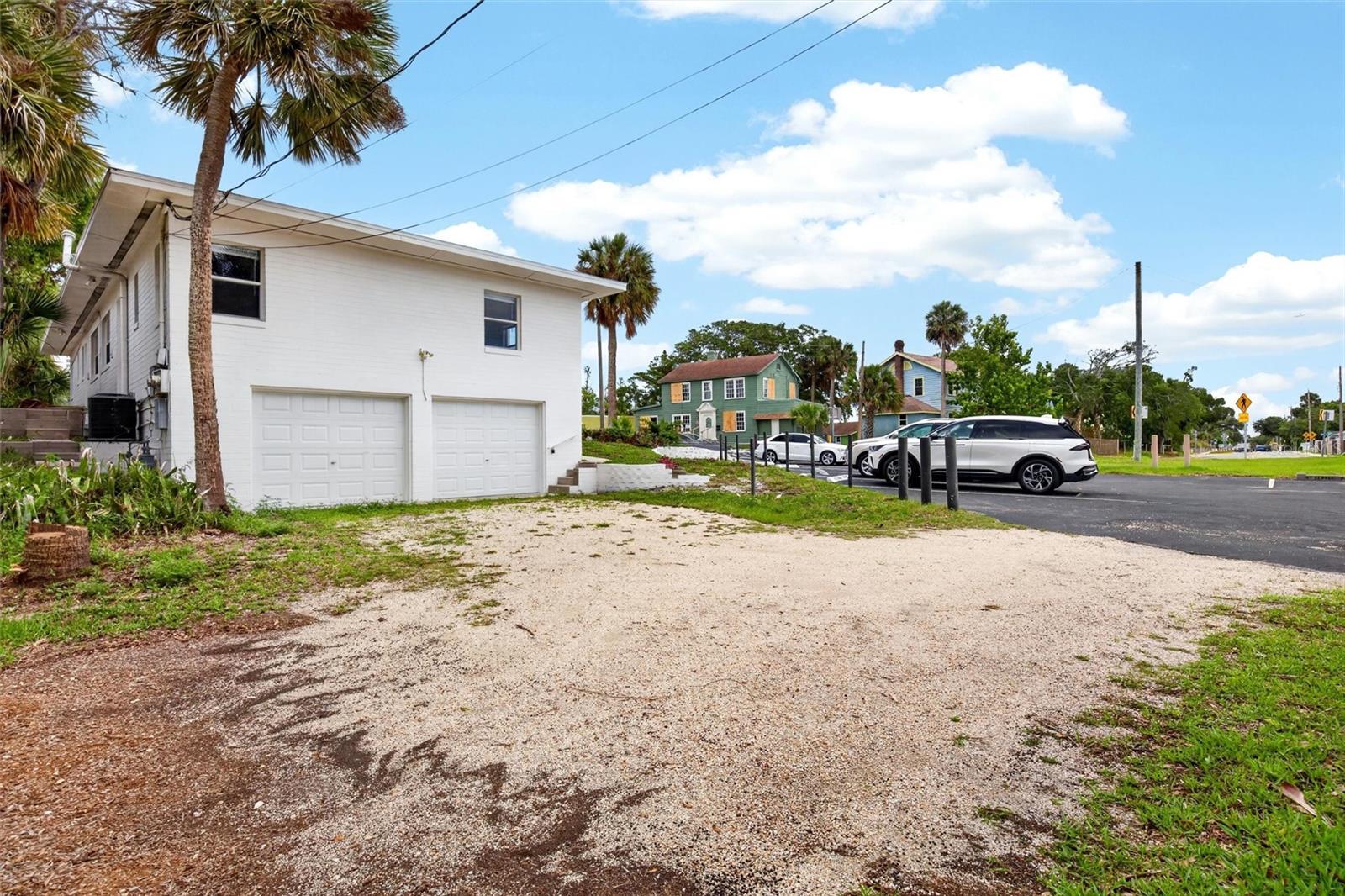 419 N PENINSULA DR, DAYTONA BEACH, FL — photo 46
