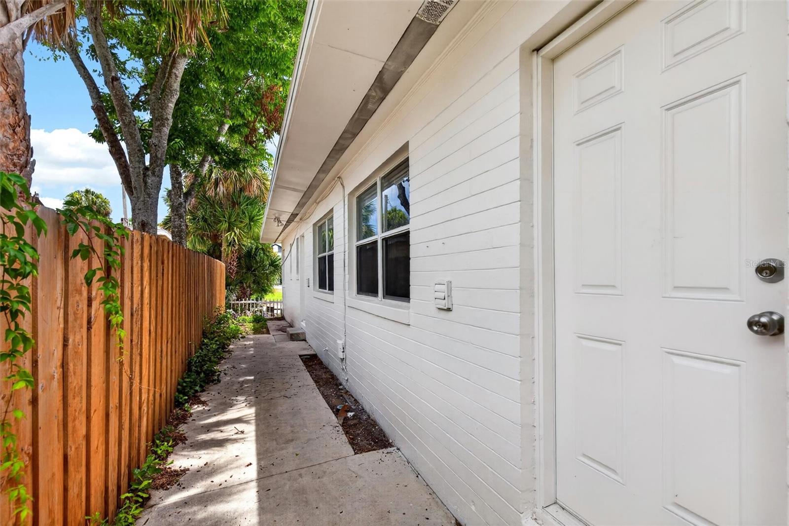 419 N PENINSULA DR, DAYTONA BEACH, FL — photo 50