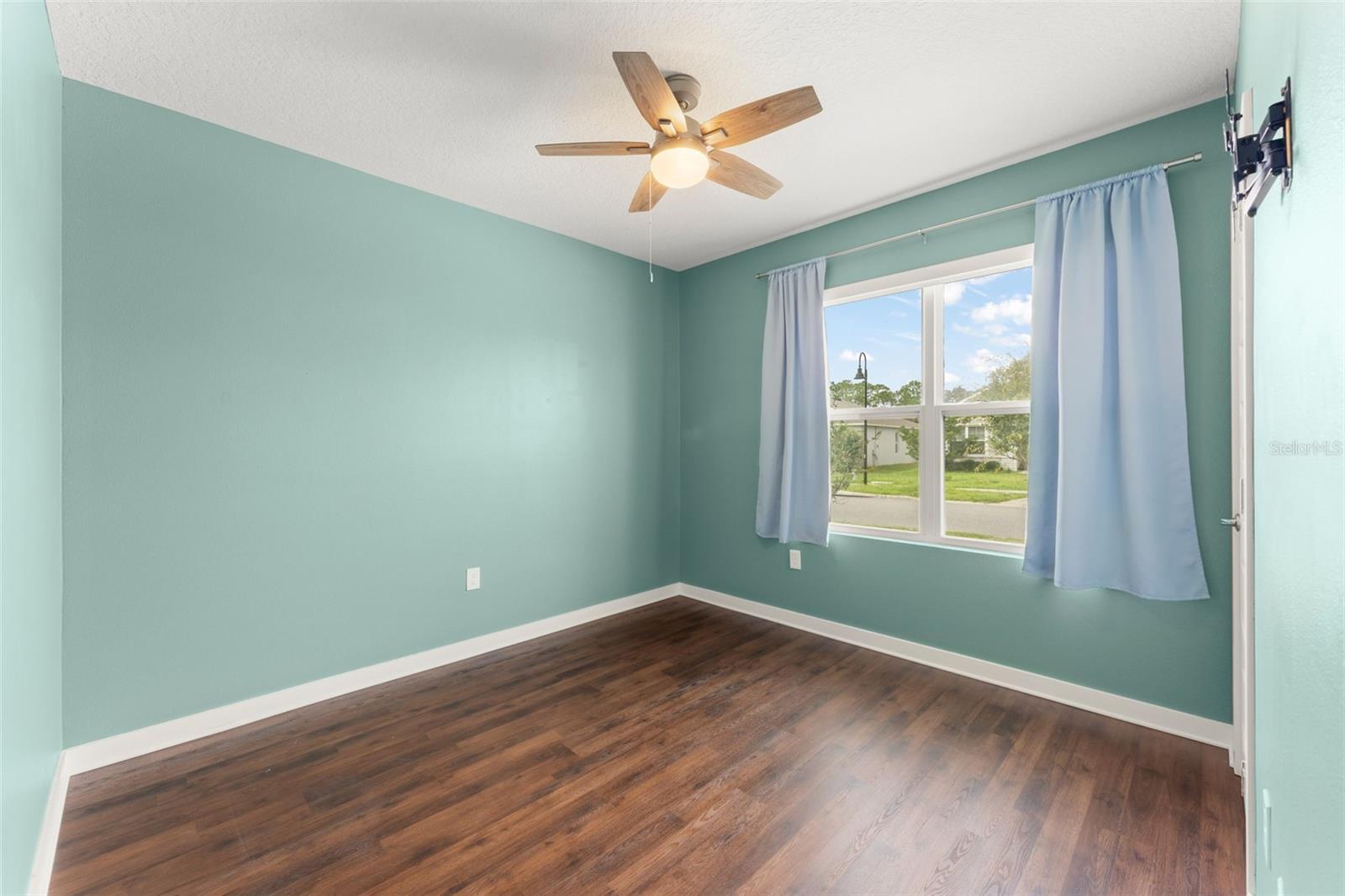 273 TALISI LOOP, ST CLOUD, FL — photo 26
