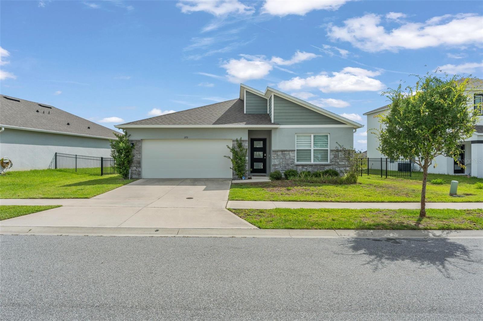 273 TALISI LOOP, ST CLOUD, FL — photo 42