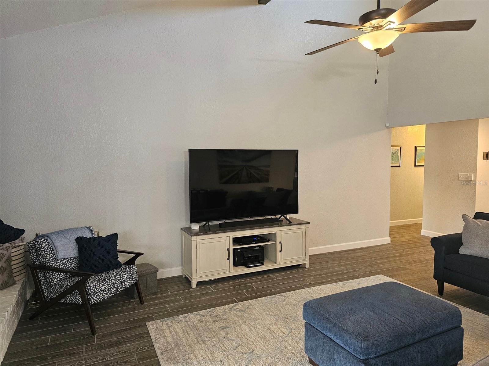 4522 LA JOLLA DR, BRADENTON, FL — photo 8