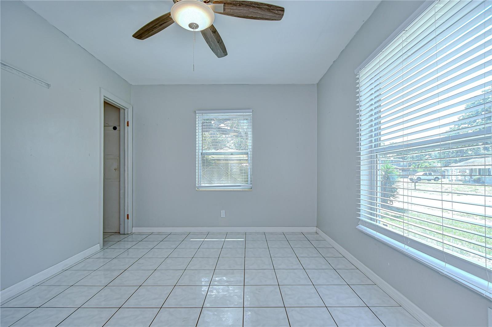 5325 8TH AVE S, GULFPORT, FL — photo 9