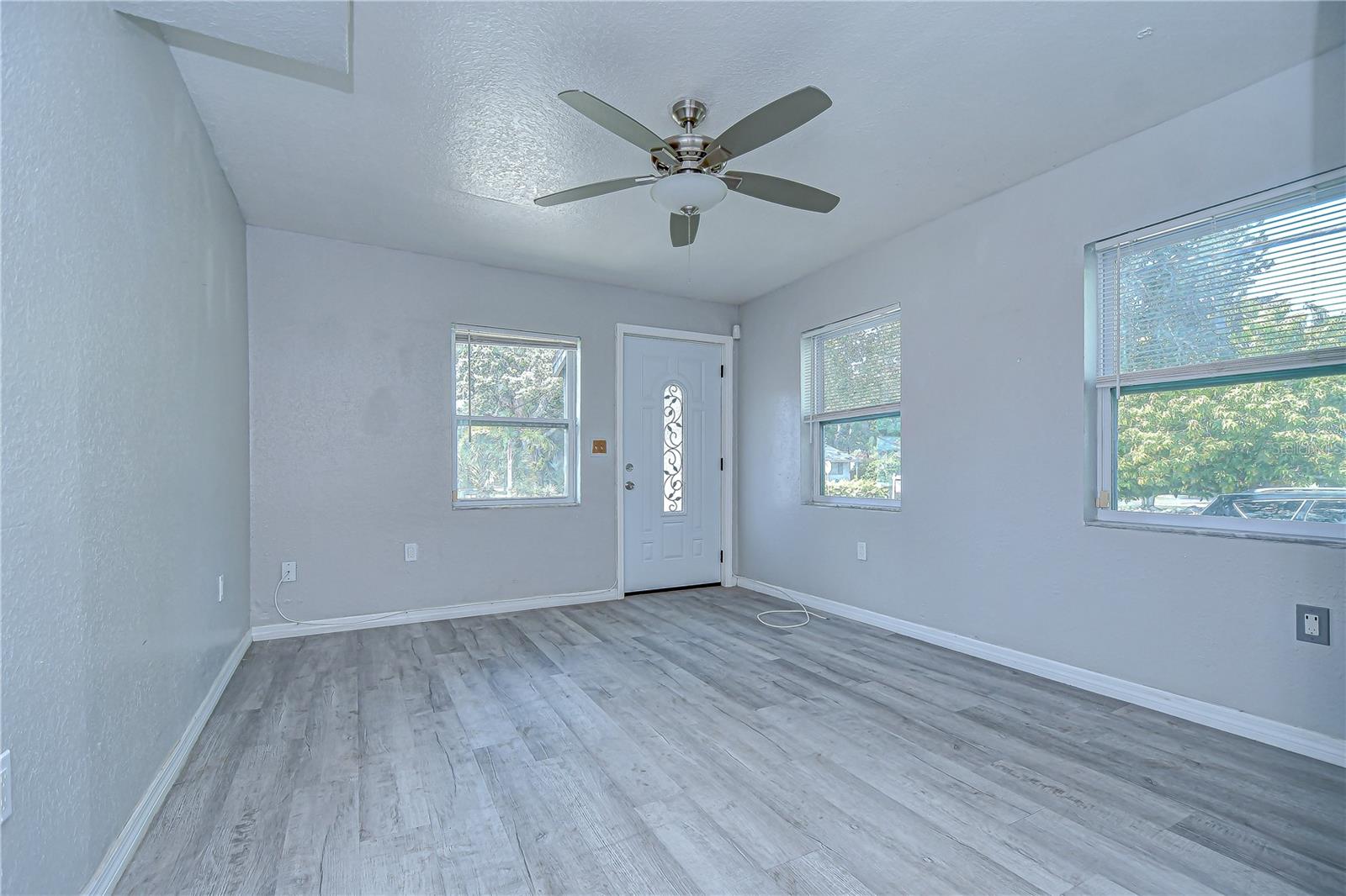 5325 8TH AVE S, GULFPORT, FL — photo 17