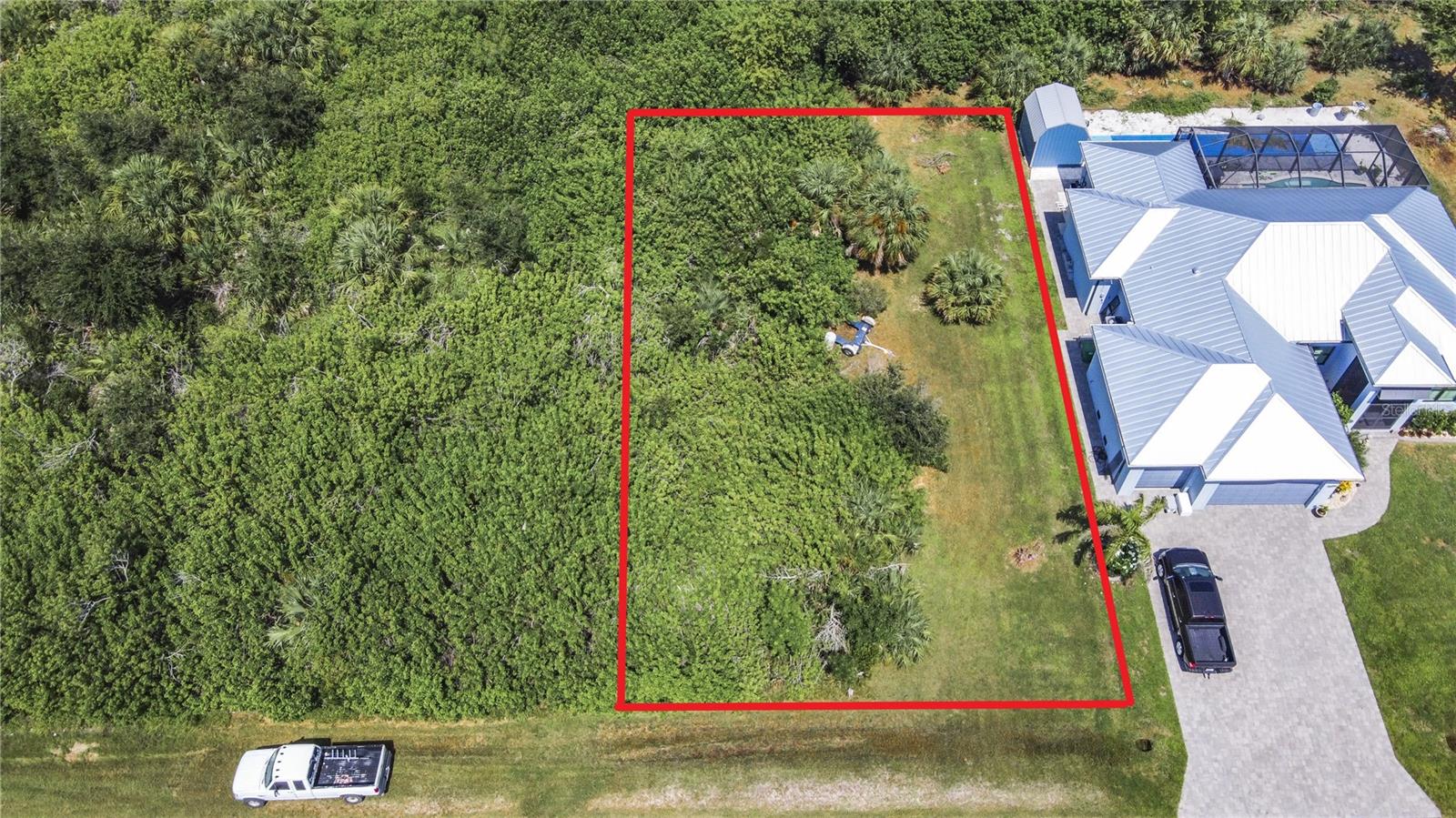 15707 MARGO CIR, PORT CHARLOTTE, FL — photo 2